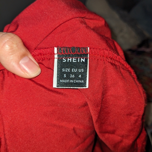 Dress - Picture 3 of 4